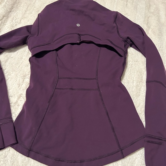 Lululemon Define size 6 - Picture 2 of 2